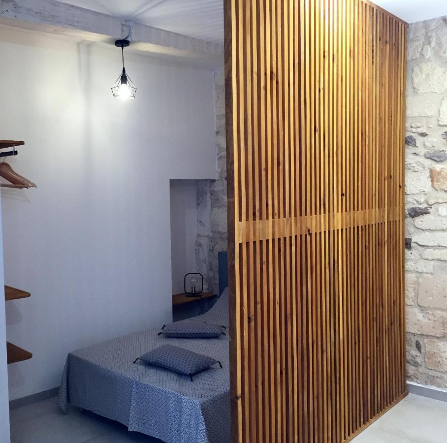 Studio Climatise, La Cloison Arles Eksteriør bilde